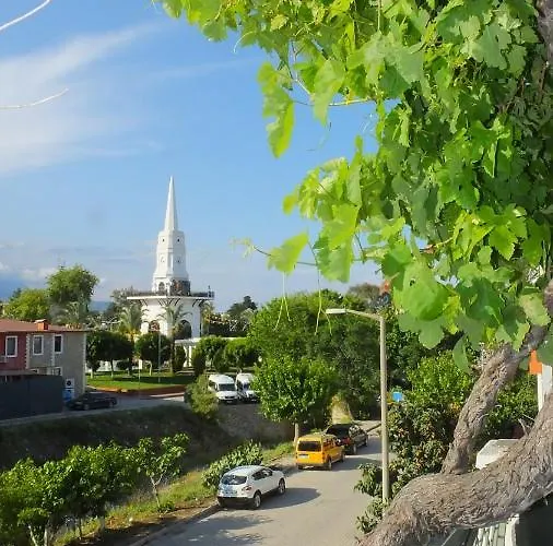 מלון Kemer Hostel קמר