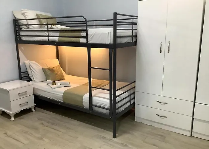 מלון Kemer Hostel