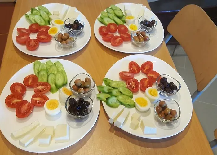 מלון Kemer Hostel 3*